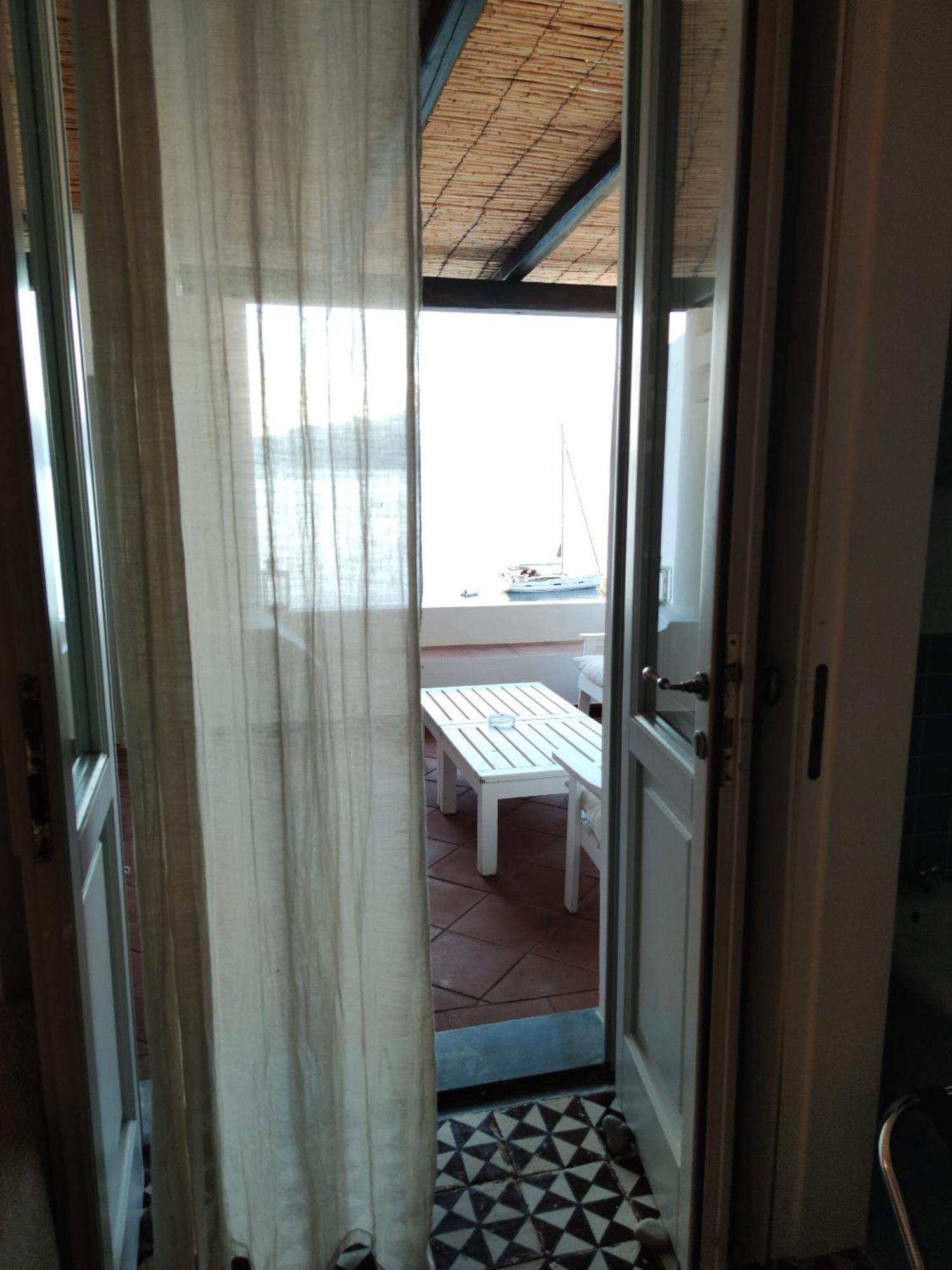 Halgoduria Hotel Santa Marina Salina Quarto foto